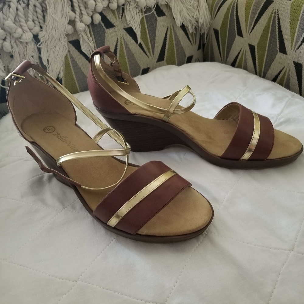 Shoe